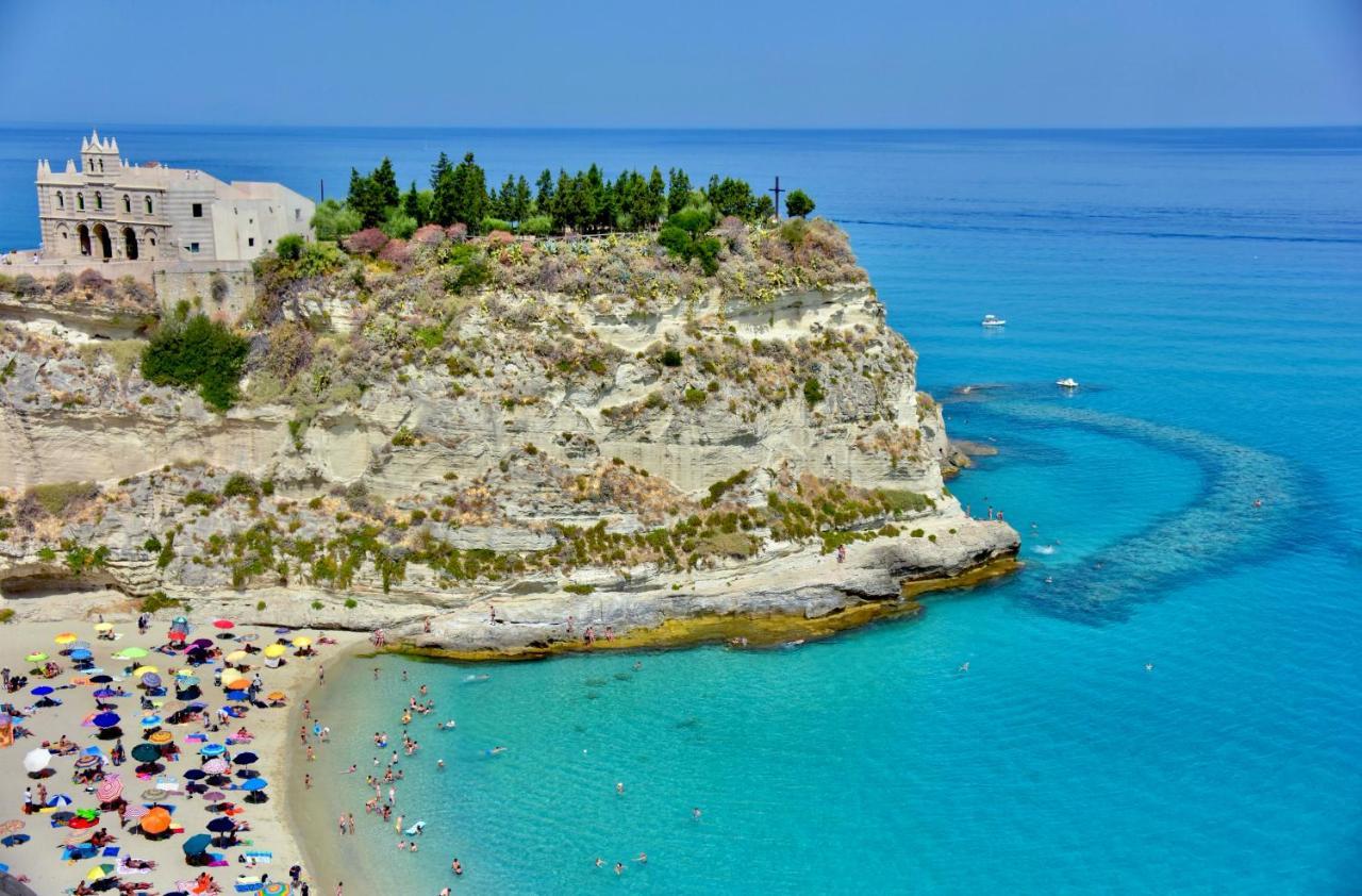 Le Twins -Bed And Breakfast Tropea Εξωτερικό φωτογραφία