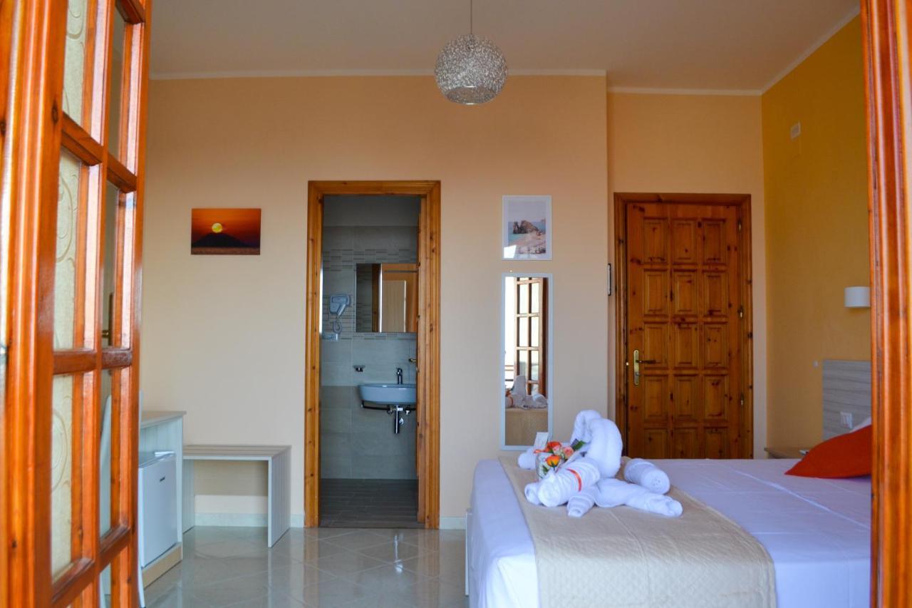 Le Twins -Bed And Breakfast Tropea Εξωτερικό φωτογραφία