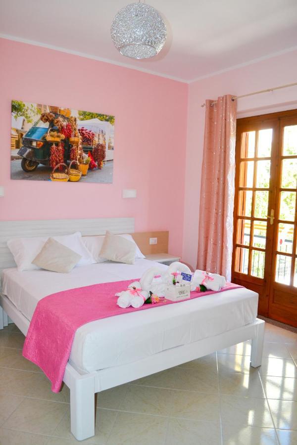 Le Twins -Bed And Breakfast Tropea Εξωτερικό φωτογραφία