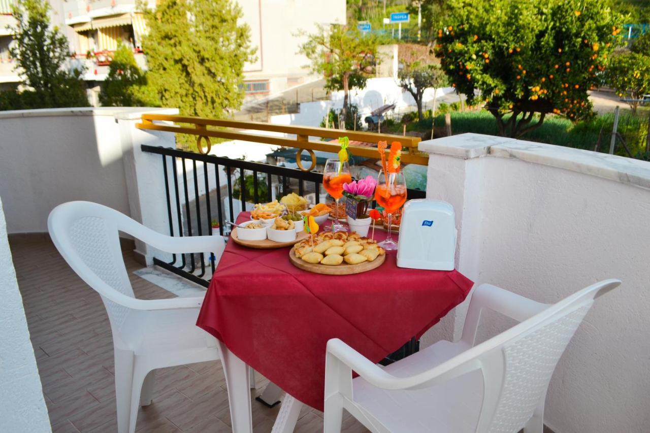 Le Twins -Bed And Breakfast Tropea Εξωτερικό φωτογραφία