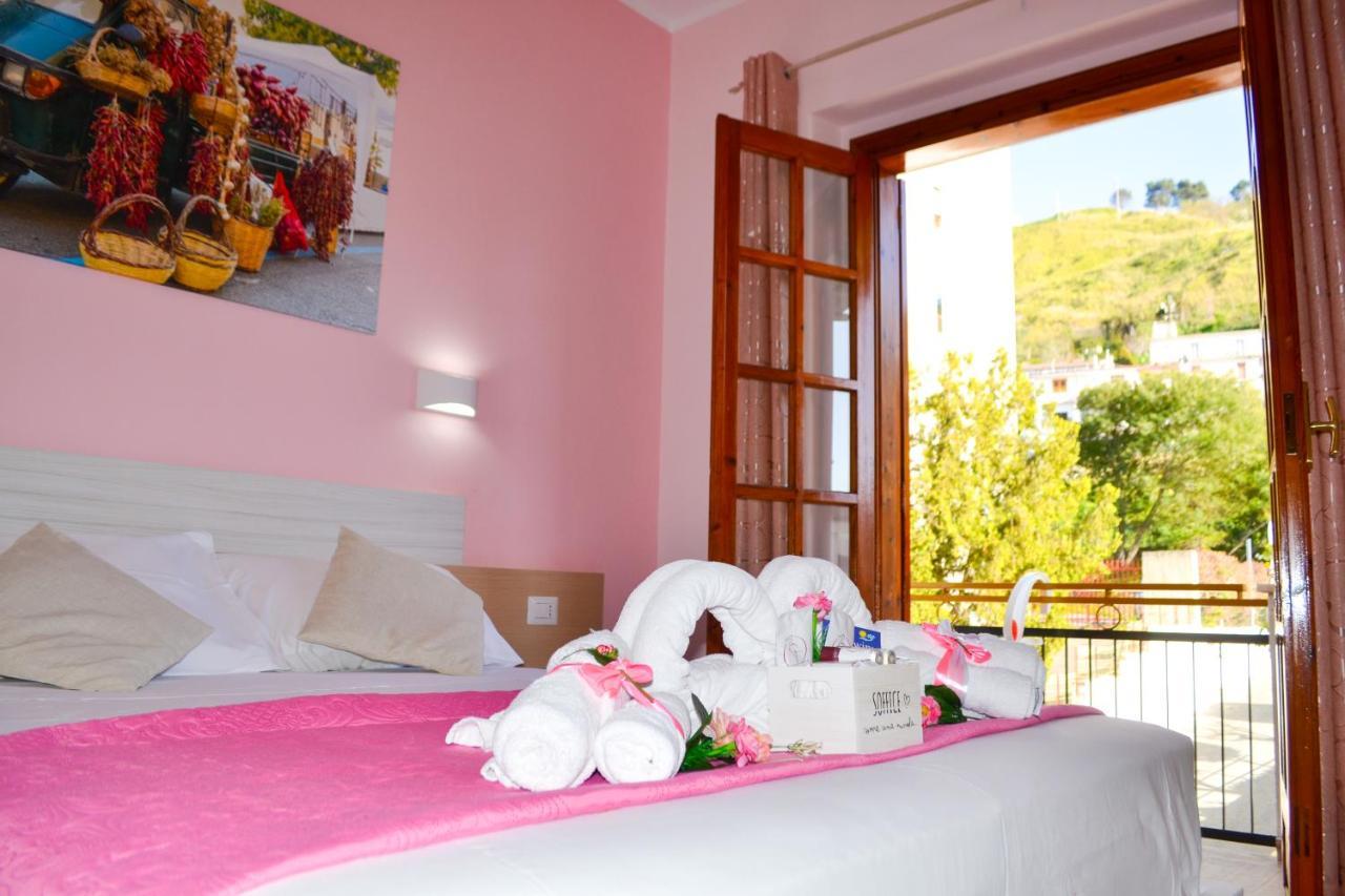Le Twins -Bed And Breakfast Tropea Εξωτερικό φωτογραφία